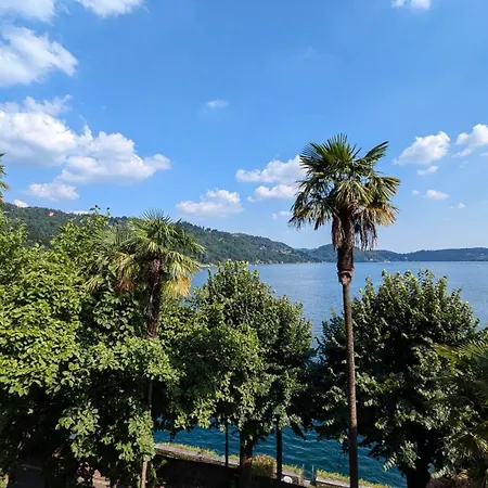 Casa Sul Lago Orta Apartment *