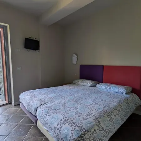 Casa Sul Orta דירה אורטה סאן ג'יוליו