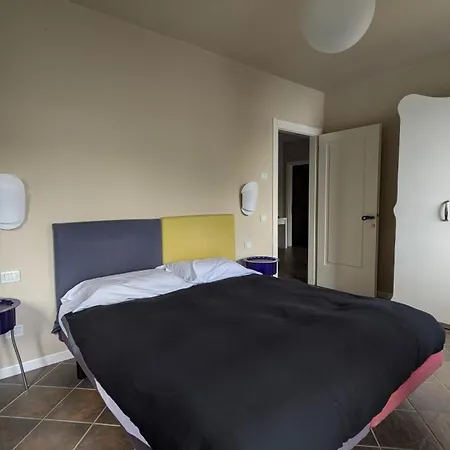 Casa Sul Orta * אורטה סאן ג'יוליו