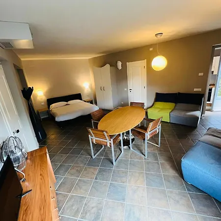 Casa Sul Orta Apartment