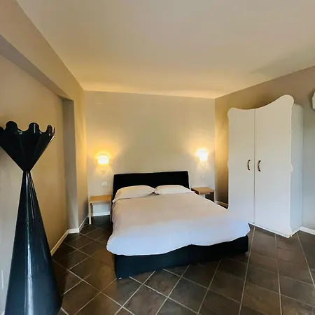 Casa Sul Orta דירה אורטה סאן ג'יוליו