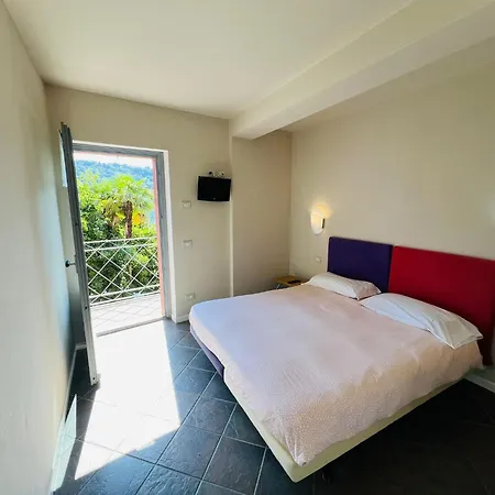 Casa Sul Orta * オルタ・サン・ジューリオ