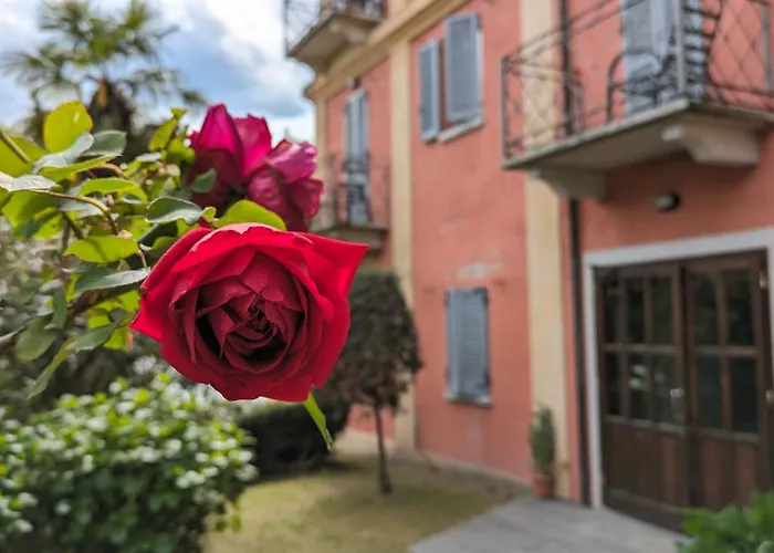 Casa Sul Orta Apartament