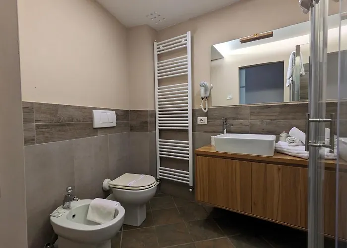 Casa Sul Orta Apartament