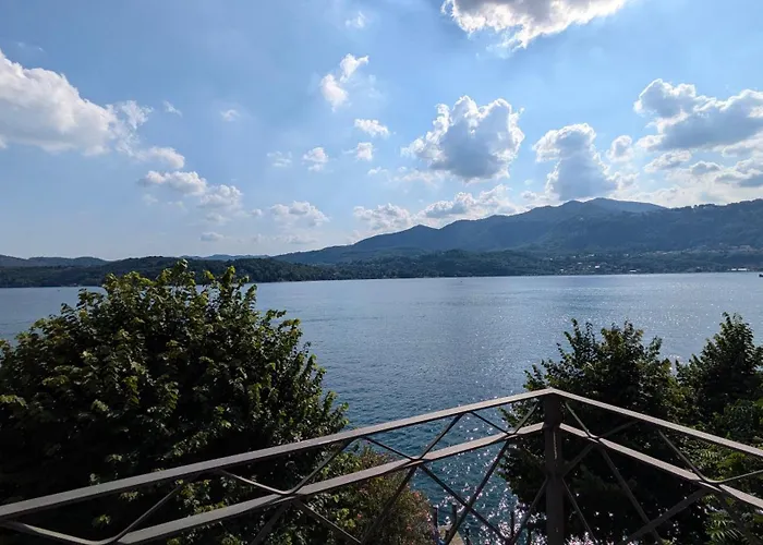 Casa Sul Orta Apartament