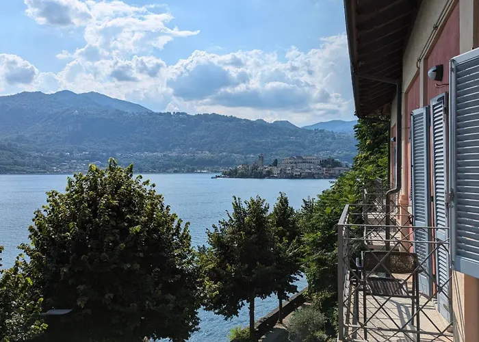 Casa Sul Orta Apartament